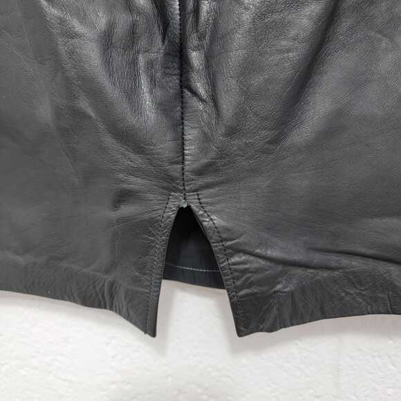 Black Leather Mini Skirt - Picture 6 of 10